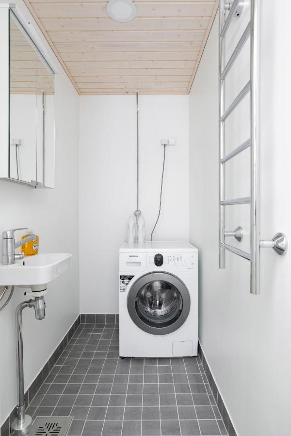 2Ndhomes Central & Spacious 85M2 Apartment In Yrjoenkatu Helsinki Ngoại thất bức ảnh